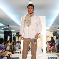 koleksi baju lebaran Azura (Foto: Mohammad Abduh/Wolipop)