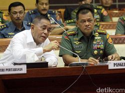 Menhan dan Panglima TNI Raker dengan Komisi I DPR