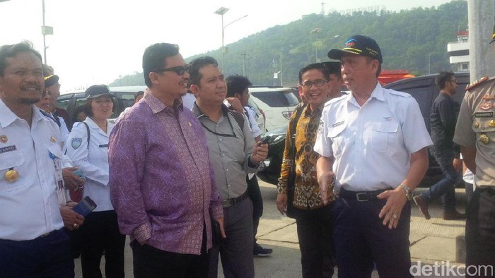 Komisi V DPR Cek Persiapan Mudik Lebaran 2017 di Pelabuhan Merak