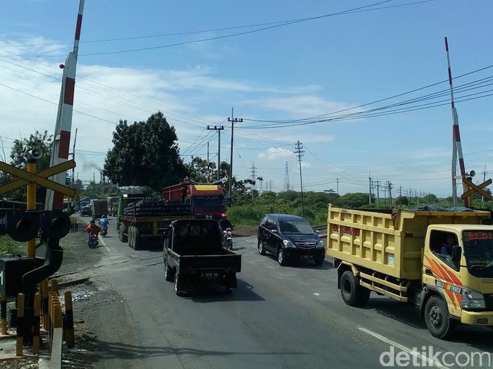 Rawan Kecelakaan dan Macet, Hindari Jalur ini di Mojokerto