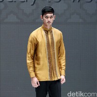 koleksi baju lebaran Shafira (Foto: Mohammad Abduh/Wolipop)