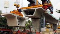 Saat ini Pemprov melalui Badan Usaha Milik Daerah (BUMD), PT PT Jakarta Propertindo (Jakpro) tengah mengerjakan LRT Jakarta fase A koridor 1 untuk rute Rawamangun-Kelapa Gading.