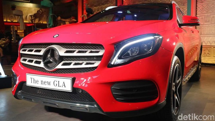 Ground Clearance Lebih Tinggi, Mercy GLA Baru Siap Terjang Banjir