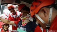 Tim Pos PP PMI yang terdiri dari tenaga dokter, sukarelawan, dan paramedis akan bertugas di 529 titik pos yang rawan kecelakaan yang dilalui pemudik untuk memberikan pelayanan medis.