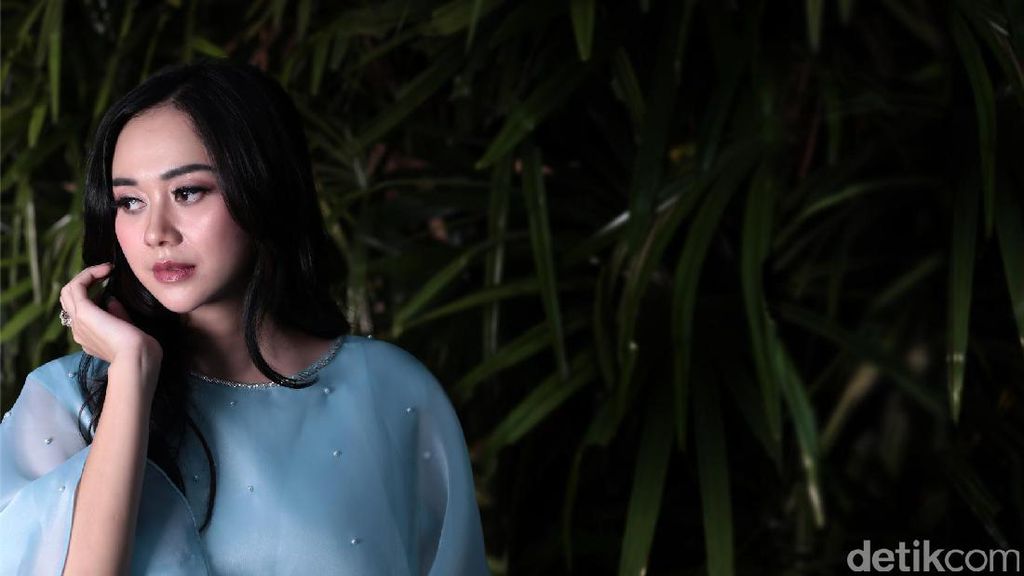 Cerita Singkat Aura Kasih Terlibat di Film Surat Kecil untuk Tuhan