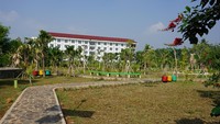 Hutan yang berupa taman ini baru diresmikan pada bulan Maret lalu. ‎Tanaman-tanamannya masih baru dan belum dan bermacam-macam (Masaul/detikTravel)