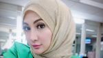 Selain Herfiza, Natalie Sarah Juga Tampil Berhijab