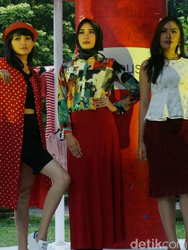 Tips Tampil Stylish Pakai Baju Bekas Saat Lebaran
