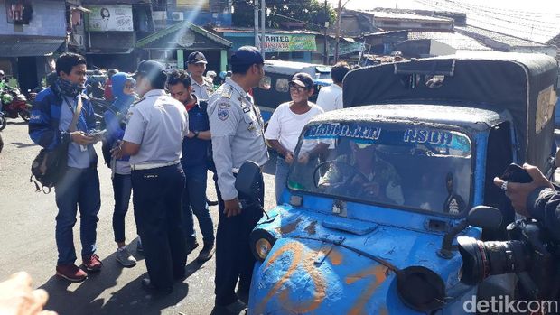 Dishub DKI razia bemo di Manggarai Jaksel