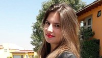 Pesona Daniela Aedo yang tak kalah menariknya dari penampilannya saat memerankan Dulce Maria. Foto: Dok. Instagram Daniela Aedo