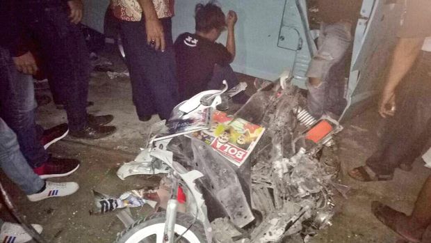 Kondisi motor milik Ahmad Saebani yang ditabrak mikrolet
