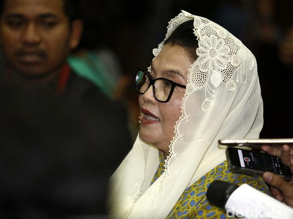 Siti Fadilah Supari Divonis 4 Tahun Penjara