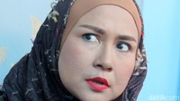 Sejak Agustu 2019 kondisinya mulai melemah hingga sulit berbicara. Hanif Hawari/detikHOT