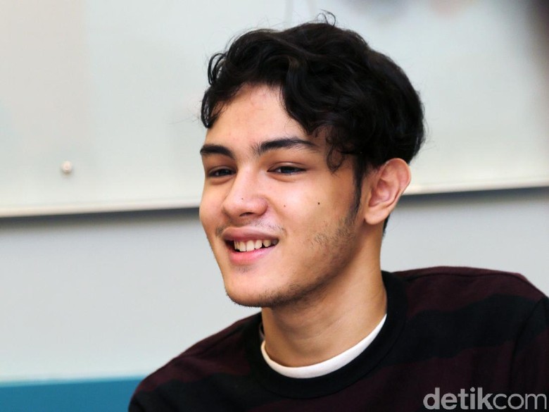 Dapat Adik Baru, Shawn Adrian Merasa Seperti Punya Anak Dapat Adik Baru, Shawn Adrian Merasa Seperti Punya Anak