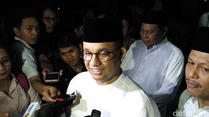 Anies-Sandi Bahas Isu Timur Tengah dengan Prabowo Saat Bukber