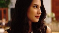 Pevita Pearce memiliki pesona yang sulit untuk ditahan oleh para pria. (Dok. Instagram/pevpearce)