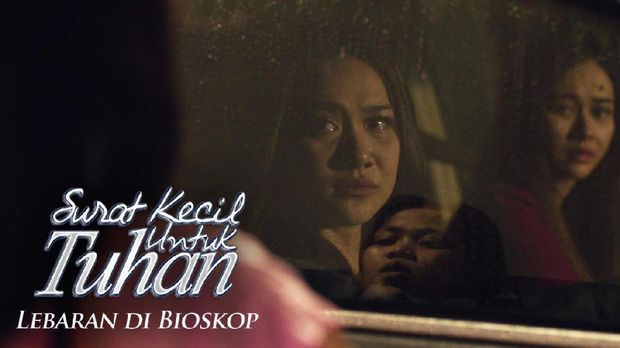 Aura Kasih ketika tengah syuting film 'Surat Kecil untuk Tuhan'