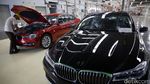 Mengintip Proses Produksi BMW di Sunter