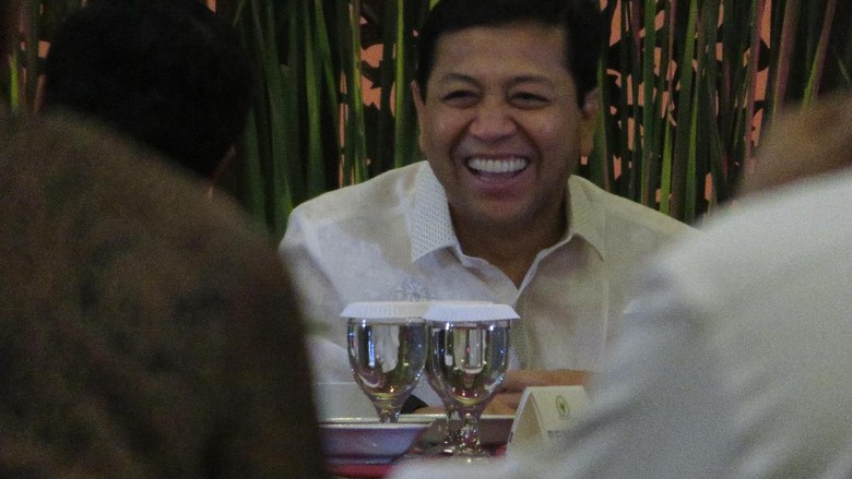 ICW: Jadi Tersangka, Novanto Harus Mundur dari Ketua DPR ICW: Jadi Tersangka, Novanto Harus Mundur dari Ketua DPR