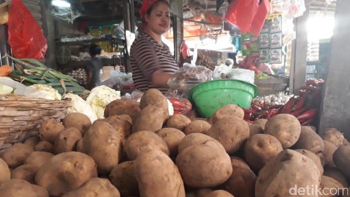 Stok Aman, Harga Sembako di Pasuruan Cenderung Turun