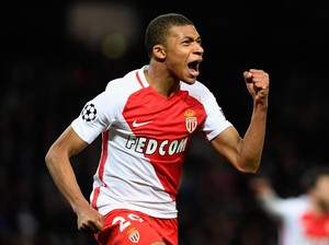 Abidal: Kalau Mbappe 120 Juta Pound, Berapa Harga Messi atau Neymar?