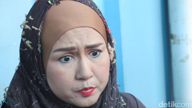 Sahabat Kenang Sosok Jupe, Aming dan Evelyn Tak Hadiri Sidang Cerai
