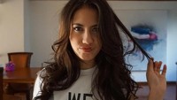 Apalagi jika melihat fotonya berpose duck face. (Dok. Instagram/pevpearce)