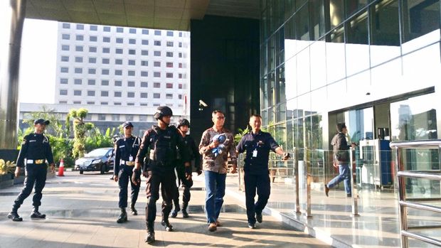 Kepala Dinas PU dan Penataan Ruang Pemkot Mojokerto Wiwiet Febryanto