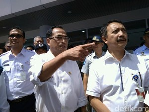 Menhub: Kita Coba di Atas 40 Km/Jam di Tol Darurat, Mobil Goyang