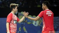 Pasangan ganda campuran Indonesia yang akrab disapa Owi/Butet itu menggulung tim lawan dari Malaysia Tan Kian Meng/Lai Pei Jing dengan skor 21-18 21-16.