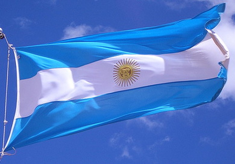 Wanita di Argentina Ditemukan Setelah 32 Tahun Diculik Wanita di Argentina Ditemukan Setelah 32 Tahun Diculik