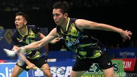 Sempat kehilangan gim kedua, Fajar/Rian akhirnya menang 21-13, 18-21, 21-12.