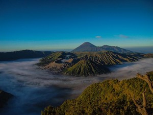 Jelang Upacara Kasada, 80% Hotel di Bromo Sudah Dibooking Traveler