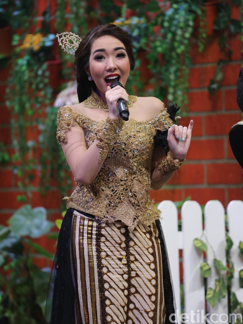 Sibuk dengan Keluarga, Gisel Tak Mau Buru-buru Rilis Album Sibuk dengan Keluarga, Gisel Tak Mau Buru-buru Rilis Album