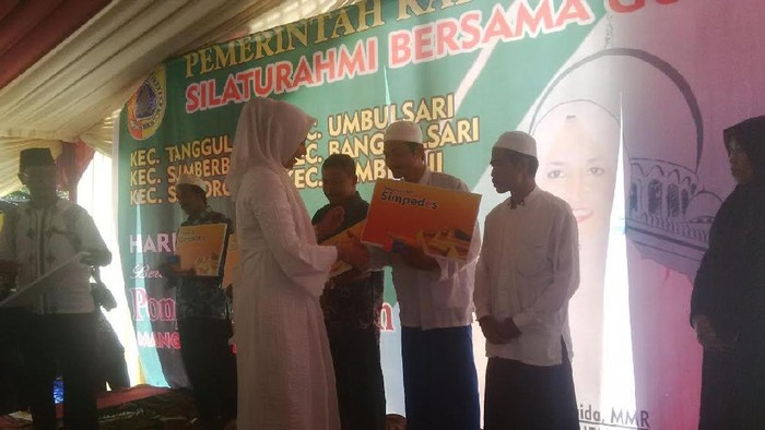 Bupati Jember Cairkan Insentif Guru Ngaji Tiga Kali Lipat