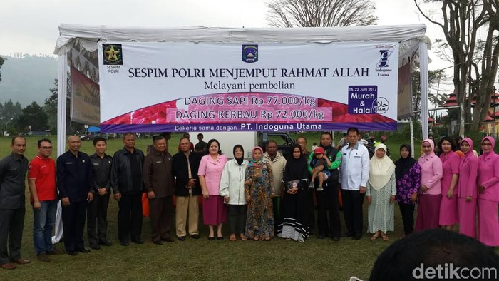 Jelang Lebaran, Sespim Polri Gelar Operasi Pasar Bahan Pokok