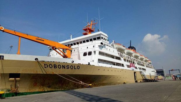 Kemenhub Berangkatkan 227 Pemudik Sepeda Motor Gratis Via Laut