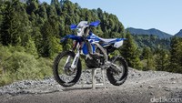 Yamaha juga menawarkan Power Tuner sebagai opsi agar si pengendara bisa mengatur motornya sendiri sesuai trek.