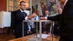 Presiden Macron Ikut Memilih dalam Pemilu Parlemen