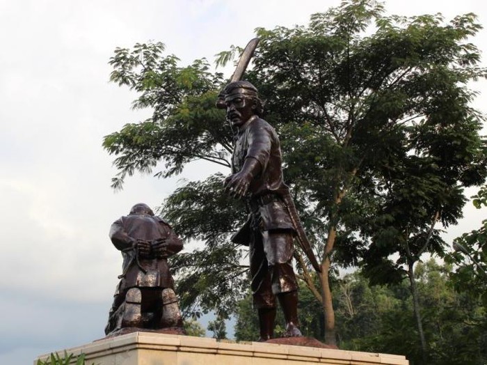 Monumen Kresek di Madiun