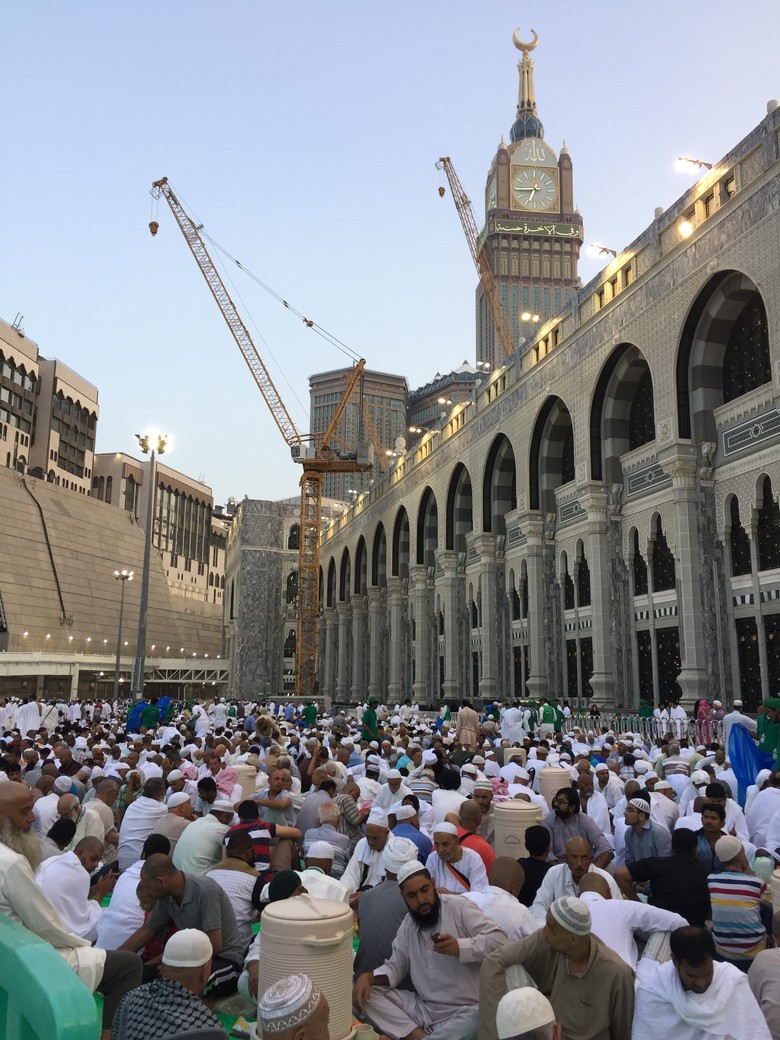 Ramadan di Saudi: Siang Jadi Malam hingga Tarawih 10 Juz Ramadan di Saudi: Siang Jadi Malam hingga Tarawih 10 Juz