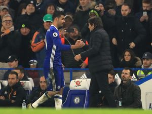 Cantona Kecam Conte yang Depak Diego Costa Lewat Pesan Singkat