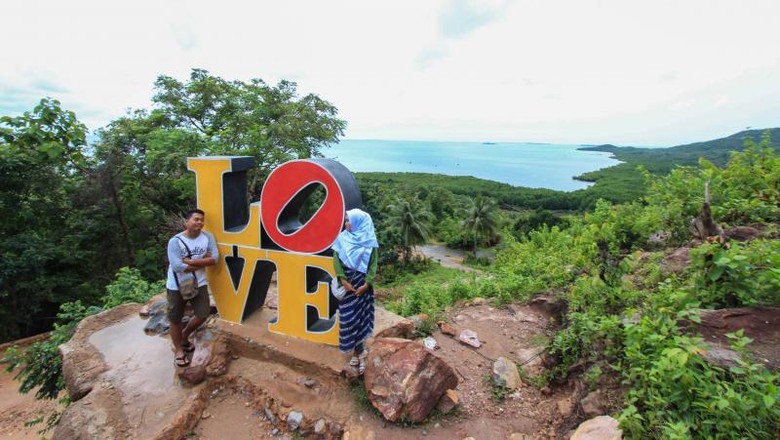 Ilustrasi Bukit Cinta di Karimunjawa (Pradikta/dTraveler) Ilustrasi Bukit Cinta di Karimunjawa (Pradikta/dTraveler)