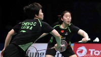Pasangan ganda putri asal Indonesia ini harus mengakui kehebatan pebulutangkis ganda putri China Chen Qingchen/Jia Yifan.
