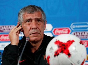 Fernando Santos: Jangan Tanya-Tanya Lagi soal Ronaldo