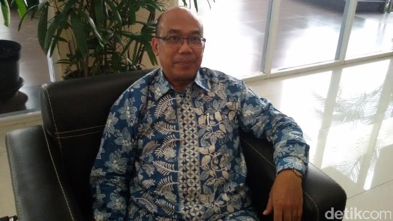 Menghadapi Kemungkinan Kekosongan Pimpinan Pemerintah di Pemprov DIY Menghadapi Kemungkinan Kekosongan Pimpinan Pemerintah di Pemprov DIY