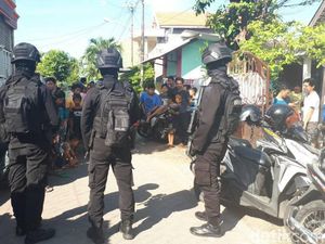 Kurang Bermasyarakat, Terduga Teroris Pak Gun Dijuluki Pak Jenggot