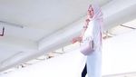 Dinda Kirana, Lebih Cantik Berhijab?