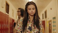 Bahkan Selena sempat depresi saat putus dari pelantun 2U itu. (Dok. Youtube/Selena Gomez)