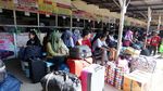 Terminal Bayangan Pondok Pinang Mulai Ramai